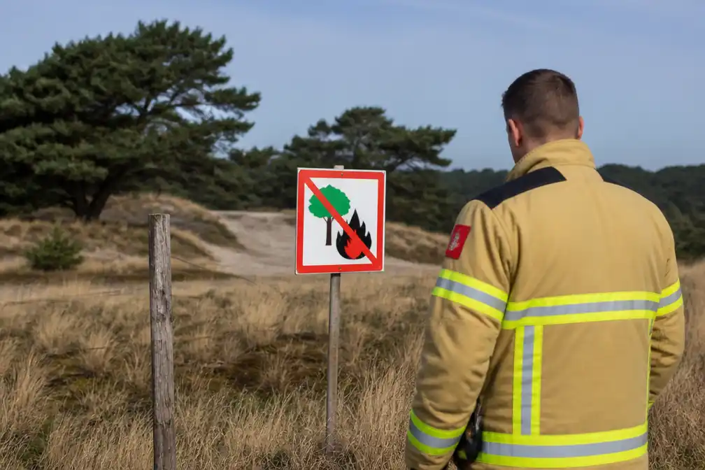 Brandweer waarschuwt voor verhoogd risico op natuurbranden door hitte en droogte