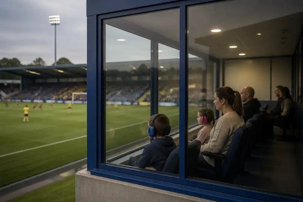 KVC Westerlo test prikkelarme tribune tijdens oefenwedstrijd op 1 augustus