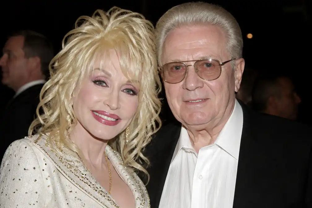 Broer van Dolly Parton, Coy Parton, op 82-jarige leeftijd overleden