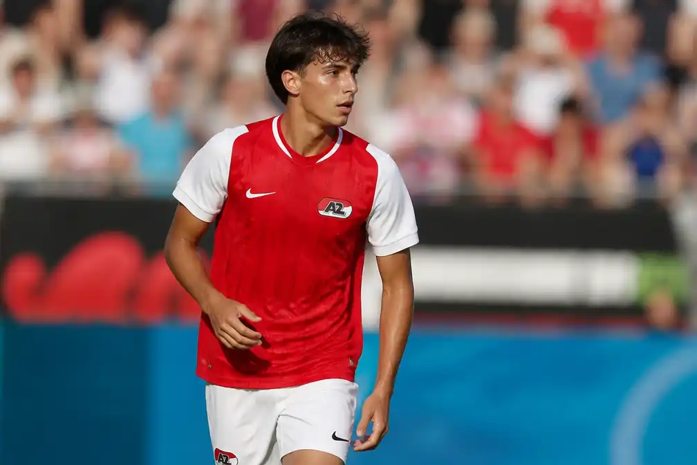 AZ neemt Andrea Natali definitief over en haalt Calvin Stengs terug op 28 juli 2026