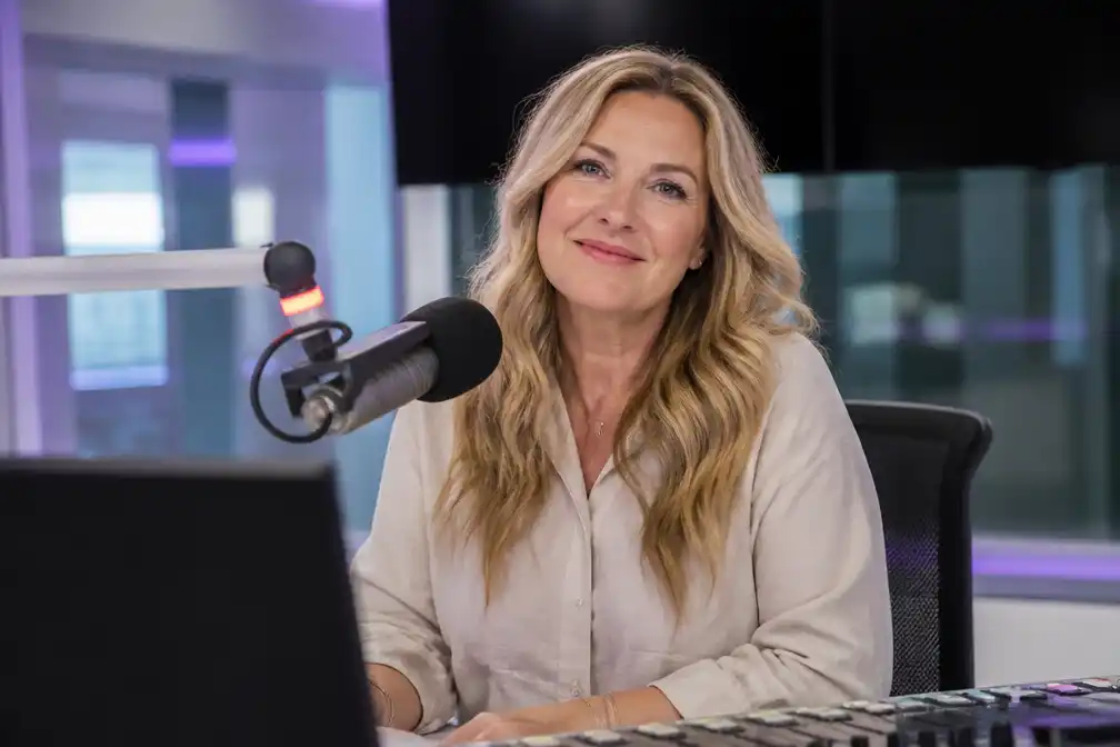 Radio 538-presentatrice Hannelore Zwitserlood verloor 55 kilo na maagverkleining en schrijft boek