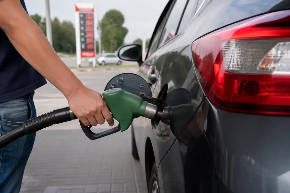 Sluiting Twentekanaal raakt automobilist aan pomp, ondernemers eisen compensatie