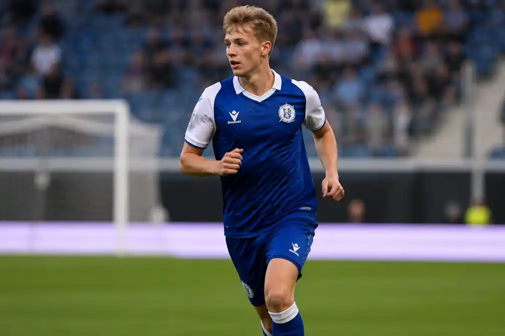 Max Dean vervangt geblesseerde Wilfried Kanga bij AA Gent in terugwedstrijd tegen LNZ Cherkasy