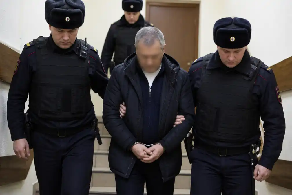 Russische 'mayonaisekoning' Valery Kustov opgepakt in Moskou om droneraffinaderijfraude