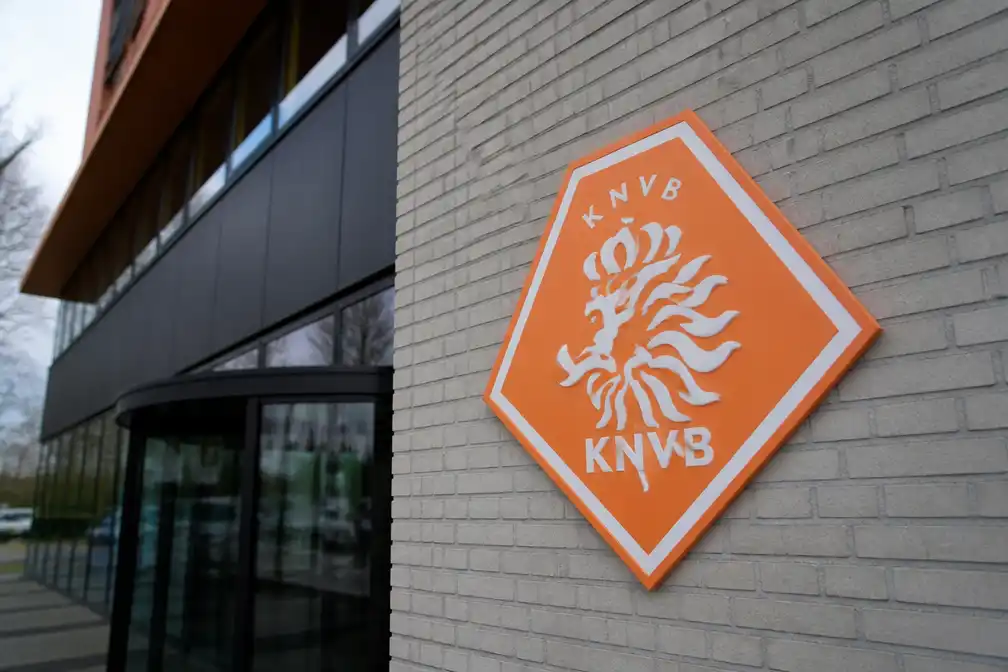 KNVB houdt vast aan afwijzing commercialiseringsplannen FIFA